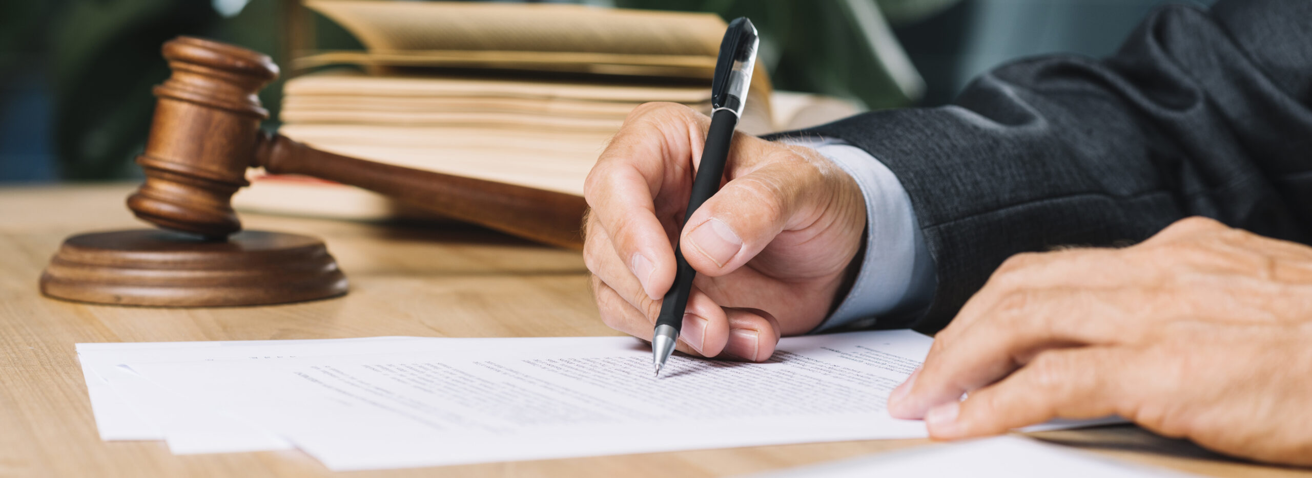The Role of Legal Translation Services in Dubai: A Comprehensive Analysis